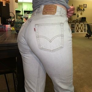 ✨VTG CROPPED 501 LEVIS✨